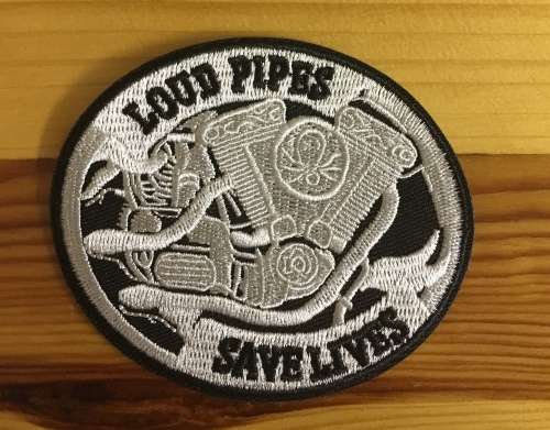 BDG1128 Loud pipes silver enjin badge patch