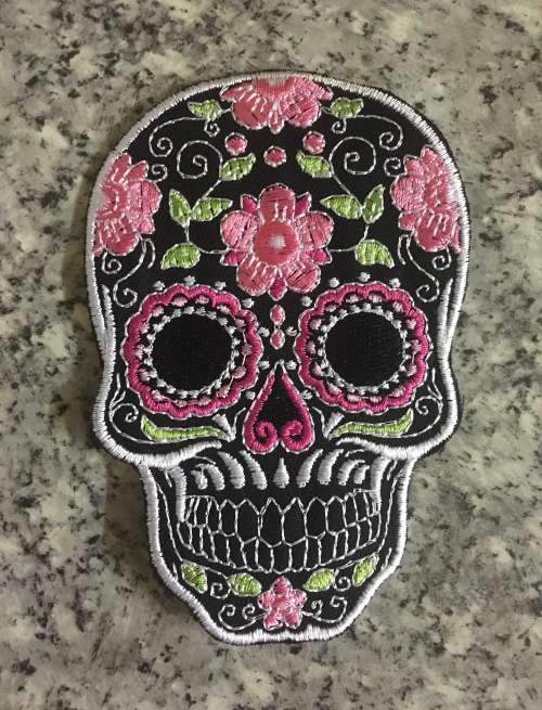 BDG315 Sugar skull badge patch in purple on black