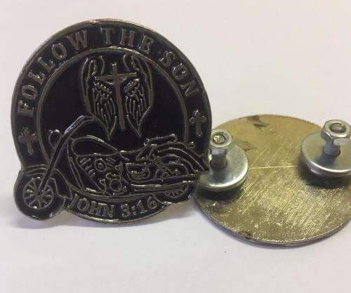 Follow the Son metal badge pin sturdy screw backside
