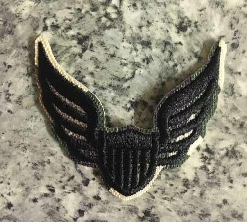 R15 bargain wings patch badge small army