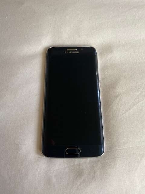 Samsung Galaxy S6 Edge - Excellent Condition
