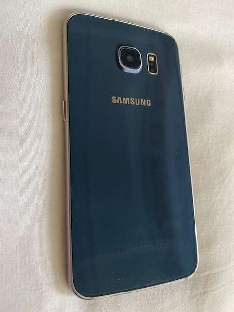 Samsung Galaxy S6 Edge - Excellent Condition