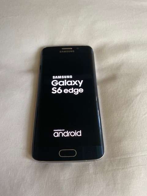 Samsung Galaxy S6 Edge - Excellent Condition