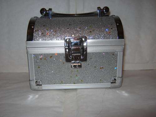 BEAUTIFUL DOME  SHAPED LID GLITTER JEWELLERY BOX