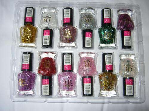 12 BOTTLES OF GLITTER FASHION NAIL POLISH