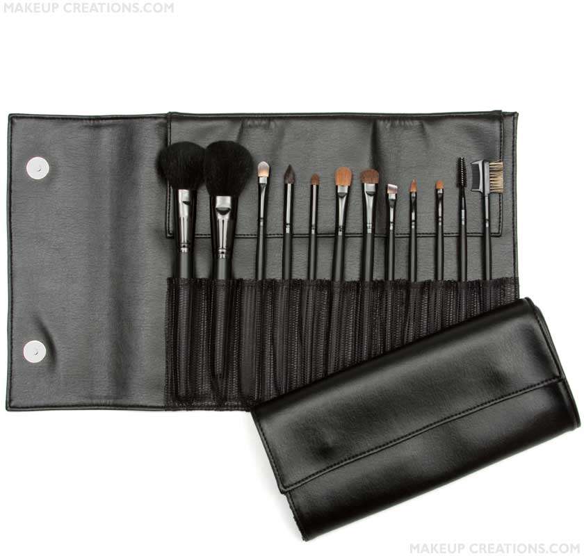 12 MAKEUP BRUSHES ALL IN ONE POUCH