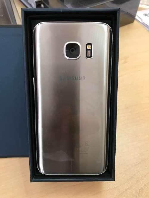 Samsung Galaxy S7 32GB Used MINT Condition!