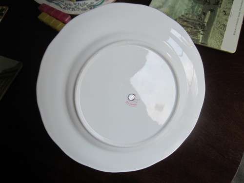 ROYAL ALBERT LADY CARLYLE CAKE STAND (ONE TIER)