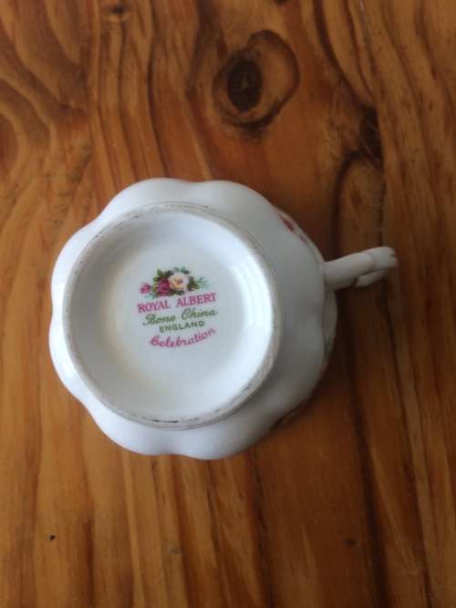 ROYAL ALBERT CELEBRATION TEA CUP ONLY  IN VERY GOOD CONDITION