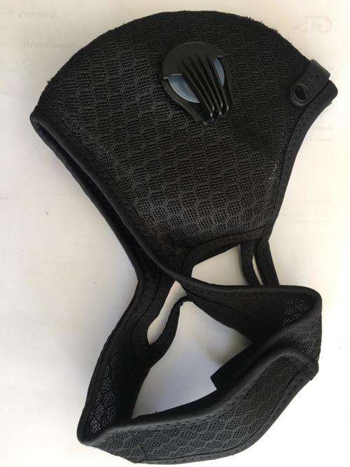 Adult Sporty Face Mask With Carbon Filter