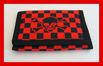 ~R10~ BLACK AND RED SKULL WALLET