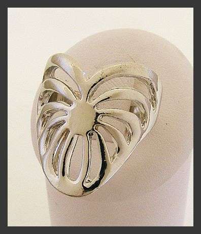 SILVER PLATED FASHION RING - SIZE: 9