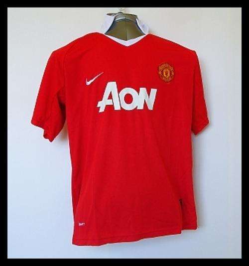 RED NIKE MANCHESTER UNITED SOCCER TOP - SIZE : XL