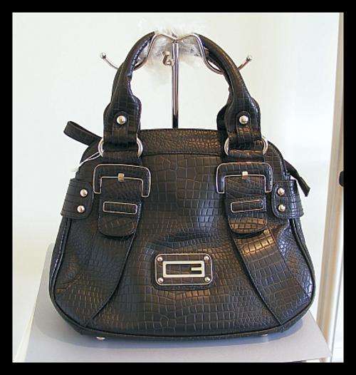 LARGE BLACK GUESS HANDBAG