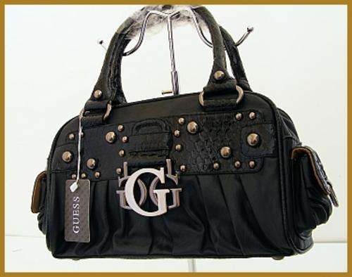 BLACK GUESS HANDBAG - MED