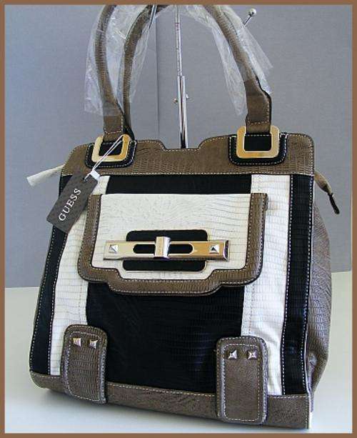 "LAST ONE" - GORGEOUS GUESS HANDBAG