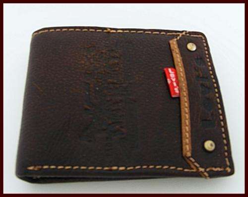 MENS LEVI'S WALLET - BROWN
