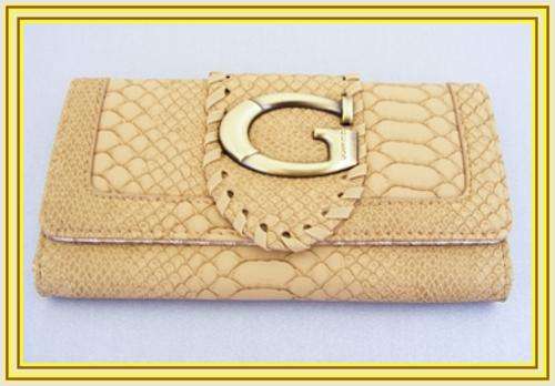 BEIGE GUESS PURSE