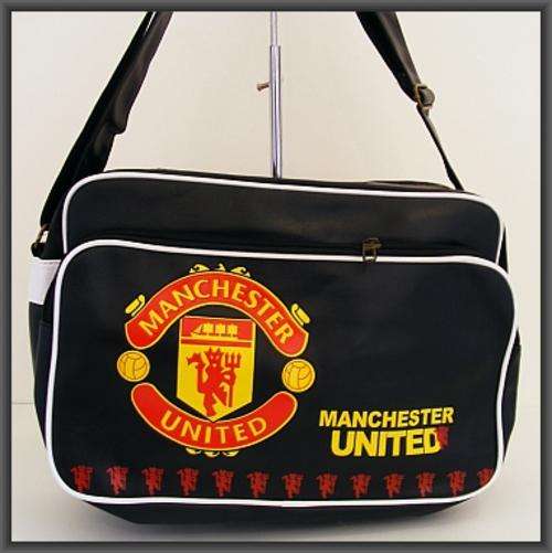 BLACK MANCHESTER UNITED BAG