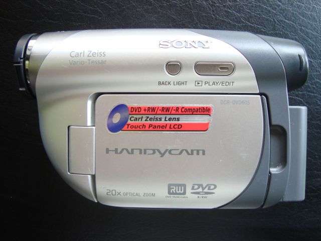 Sony HandyCam DCR-DVD505
