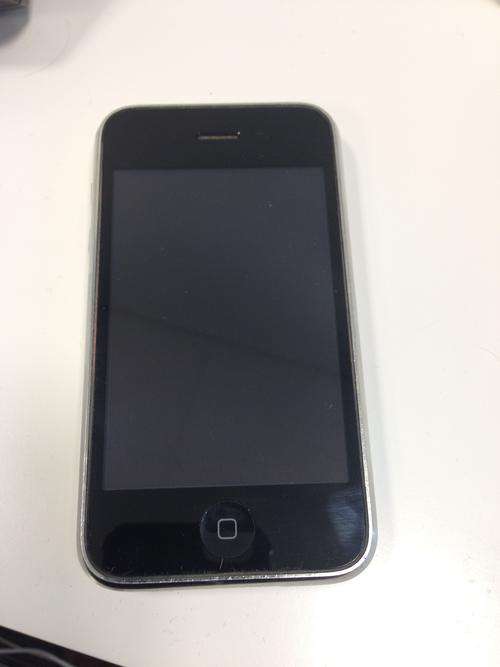 iPhone 3GS 16 gb