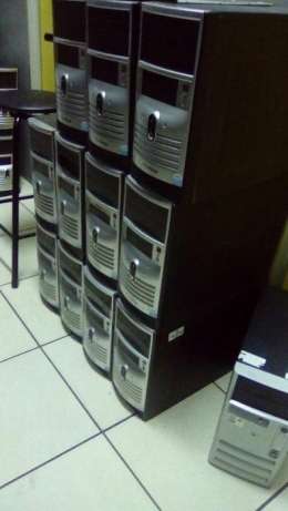 Proline Core2Duo 3GHZ,4GB,160GB,Win 7 starter, 17" Mon. key & Mouse