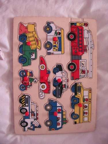 9 PCS - WOODEN PUZZLE