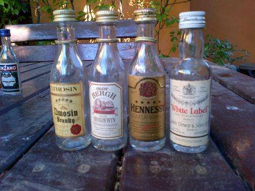 VINTAGE MINIATURE BOTTLES (1)