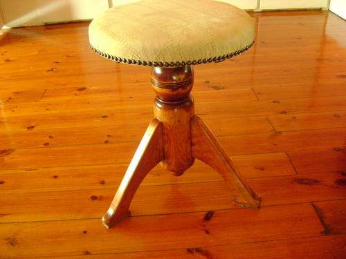 Dressing table -Piano stool