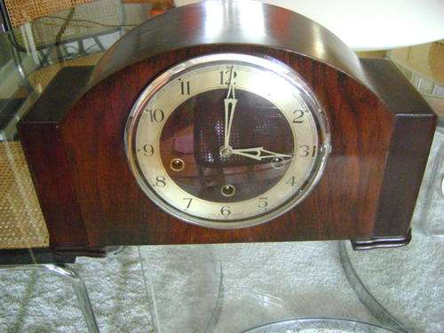 Mantel Chime Clock