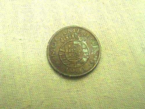 Mosambique 20 centavos