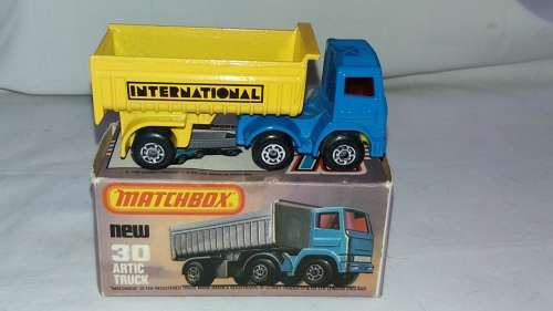 1980 MATCHBOX  LESNEY -  SERIES 30 - ARTIC TRUCK -  MADE IN ENGLAND