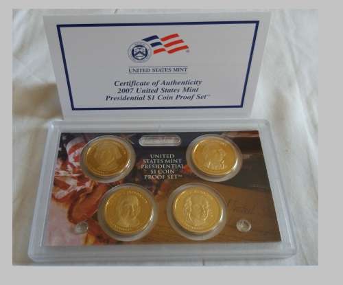 2007 UNITED STATES PRESIDENTIAL $1 COIN PROOF SET - MINT CONDITION