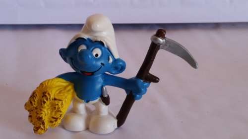 1981 SCHLEICH 20145  - HAYMAKER SMURF  - PEYO - MADE IN GERMANY