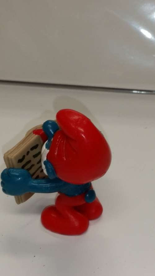 1983 SCHLEICH 20174 - PAPA SMURF WITH MAGIC BOOK - PEYO/W. BERRIE & CO.  - MADE IN HONG KONG