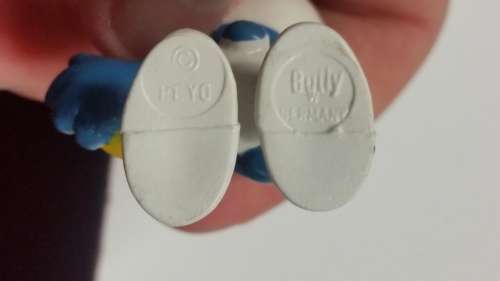 1974 - SCHLEICH MODEL 20080 - BISCUIT SMURF - SCHLEICH PEYO / BULLY - MADE IN WEST GERMANY