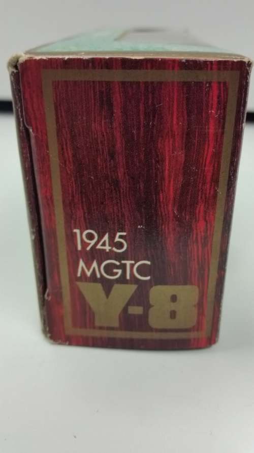 1977 MATCHBOX LESNEY- MODELS OF YESTERYEAR - Y-8 - 1945 MGTC - MADE IN ENGLAND