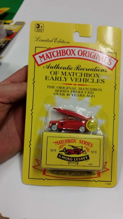 1993 - MATCHBOX LESNEY - ORIGINAL - SERIES 9 - 1948 DENNIS F2 FIRE ENGINE - MADE IN ENGLAND