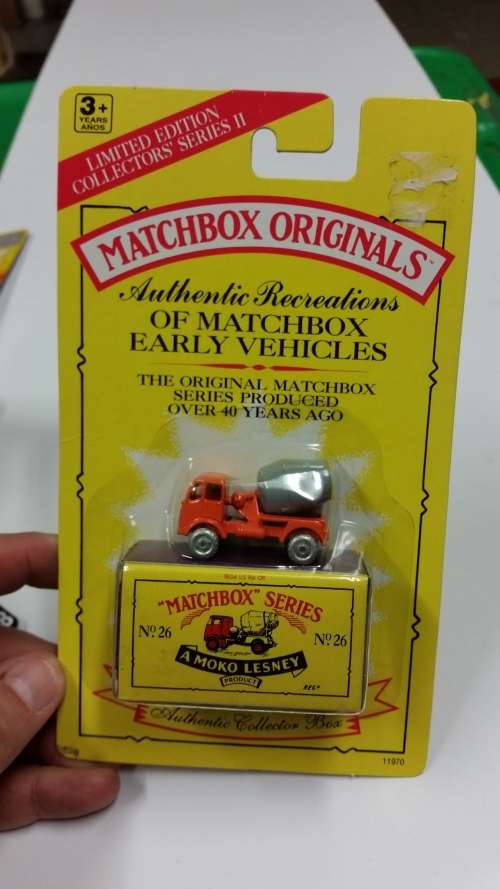 1993 - MATCHBOX LESNEY - ORIGINAL - SERIES 26 - ERF CEMENT MIXER - MADE IN ENGLAND