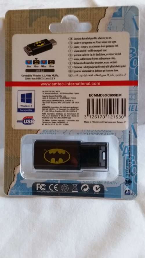 8 GB FLASH DRIVE USB 2.0 - DC COMICS BATMAN - LIMITED EDITION