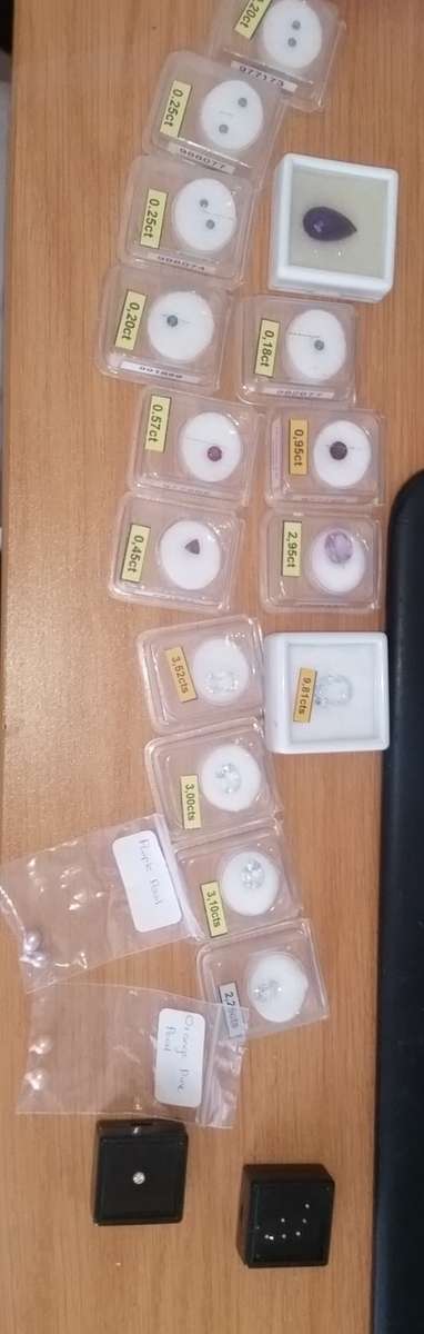 MIXED LOT OF GEMSTONES - Diamonds, Garnets, Saphires, Topaz, Pearls, Purple Cubiic Zurconium