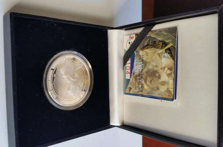 Natural Heritage Prestige Series -  Cornivore Conservation Group Medallion