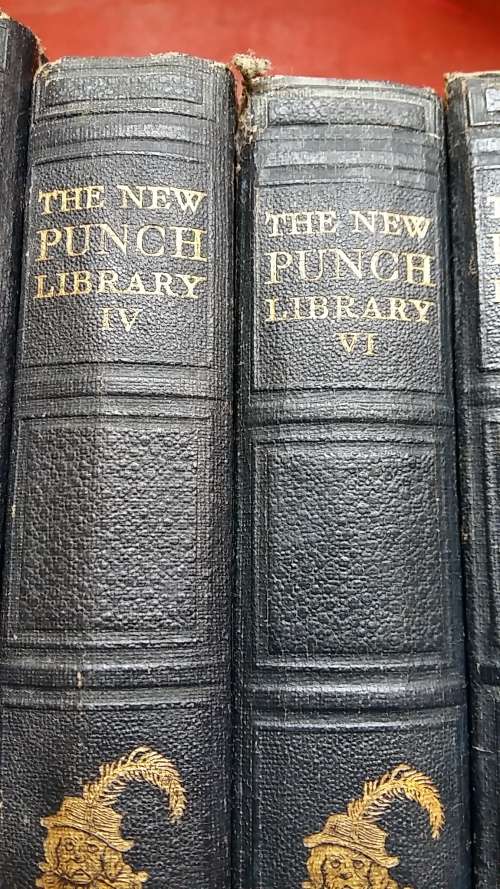 SET OF 14 ANTIQUE BOOKS : THE NEW "PUNCH" LIBRARY circa 1900