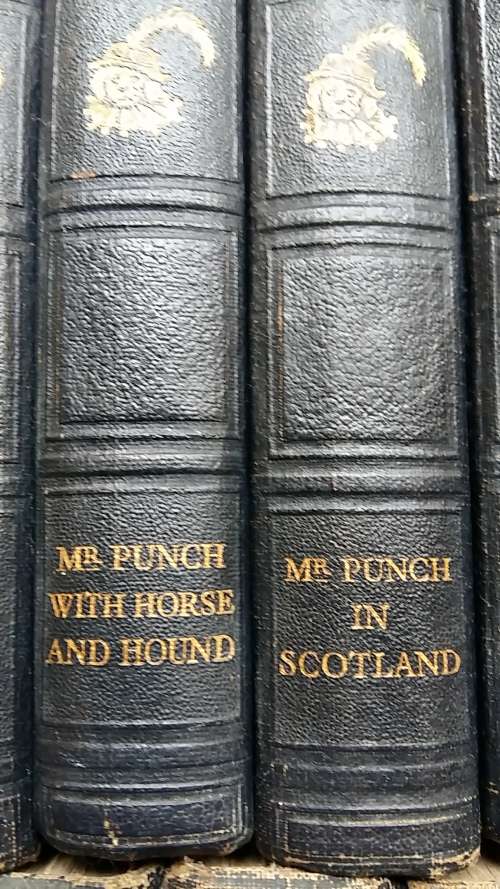 SET OF 14 ANTIQUE BOOKS : THE NEW "PUNCH" LIBRARY circa 1900