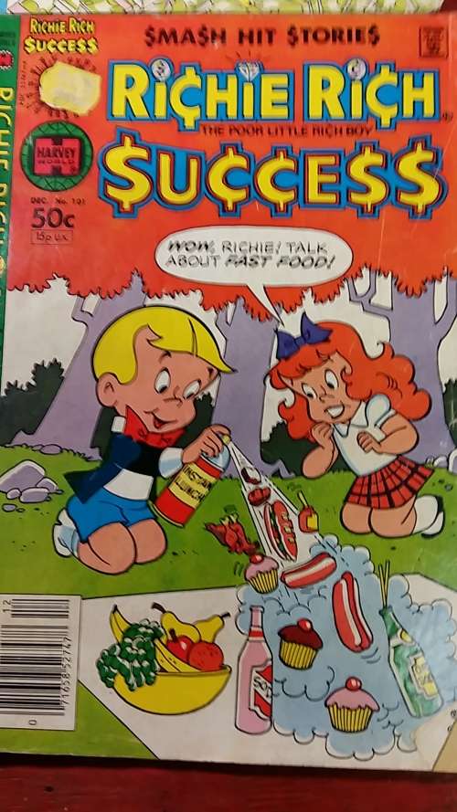 SET OF 5 RICHIE RICH COMICS
