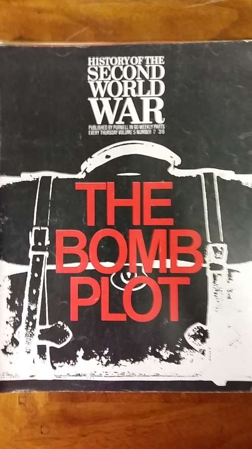 HISTORY OF THE SECOND WORLD WAR SERIES : SET OF 5 COLLECTABLE MAGAZINES ON WW2