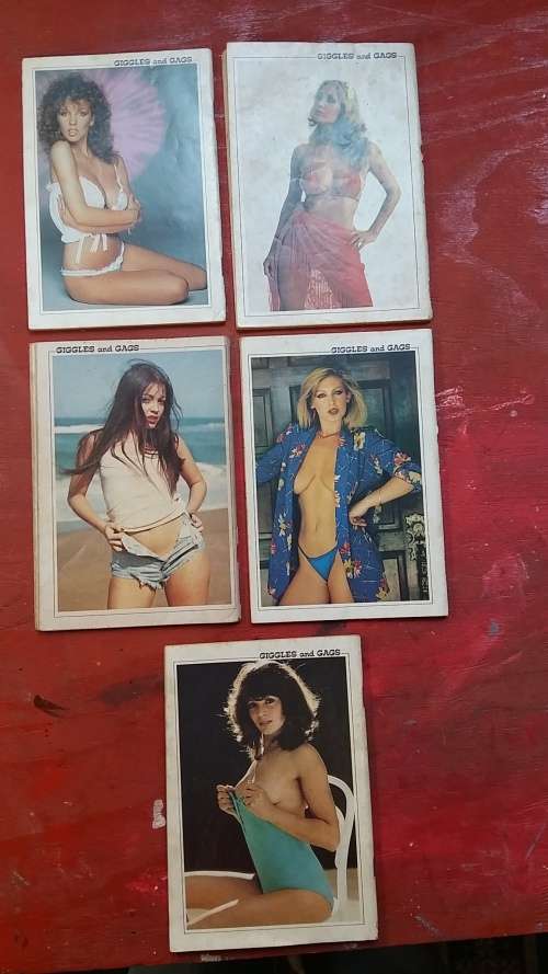 SET OF 5 COLLECTABLE GIGGLES AND GAGS BOOKS FROM THE 1980'S BY LENCEL