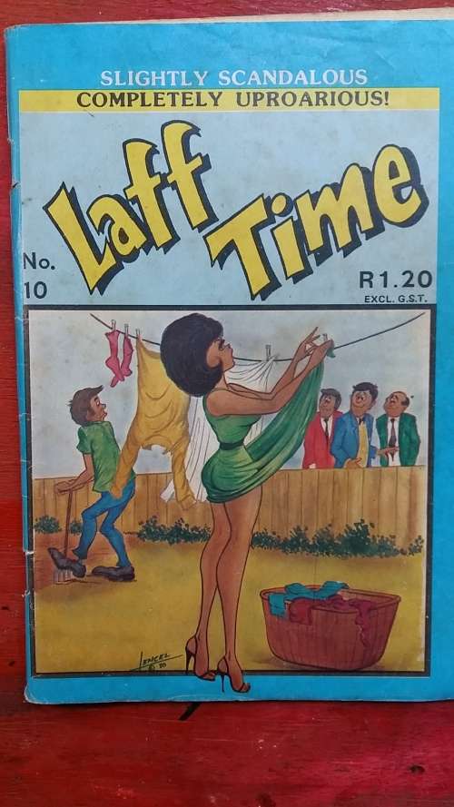 SET OF 4 COLLECTABLE LAFF TIME BOOKS FROM THE 1980'S BY LENCEL