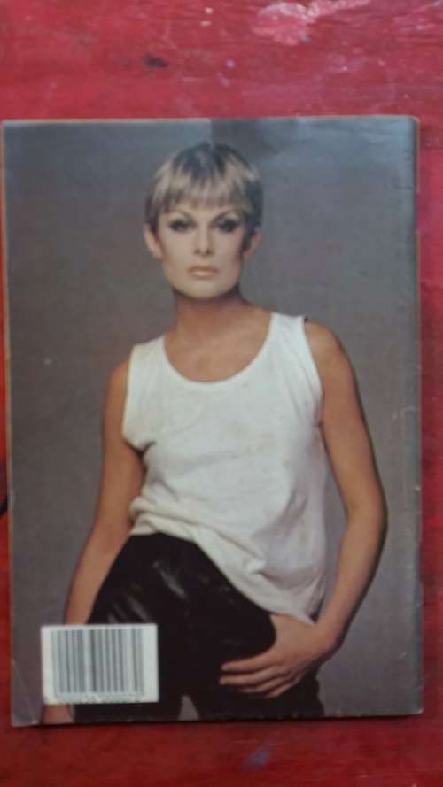 SET OF 4 COLLECTABLE LAFF TIME BOOKS FROM THE 1980'S BY LENCEL