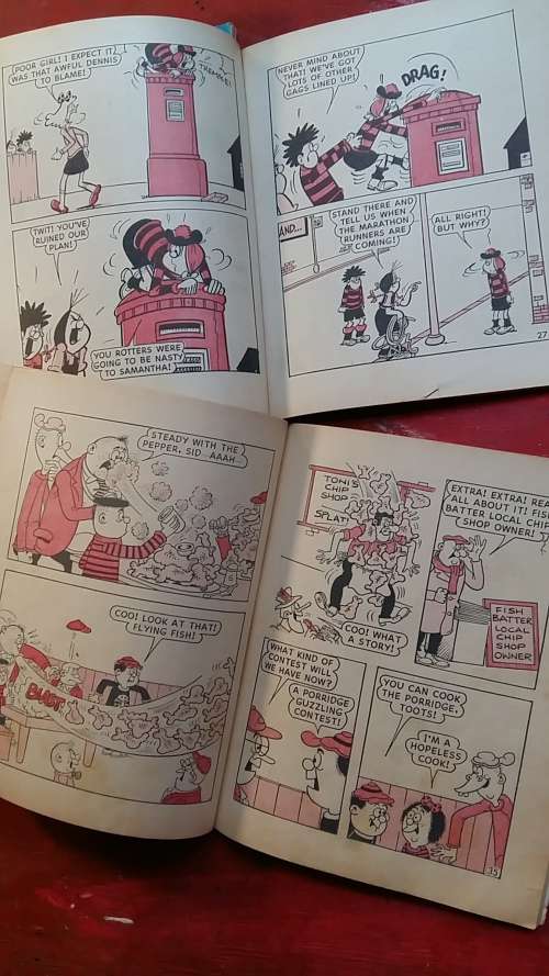 SET OF 4 COLLECTABLE BEANO COMIC BOOKS